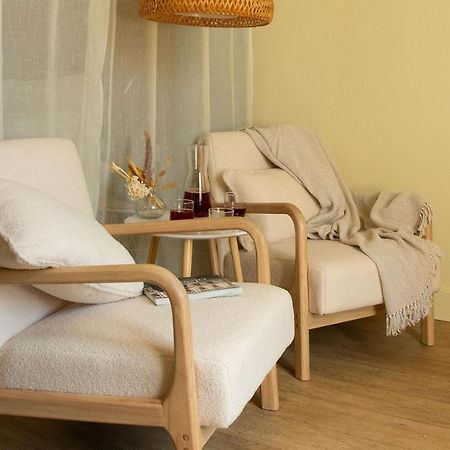 Bed and Breakfast For Me Formidable L'Isle-Jourdain  Zewnętrze zdjęcie